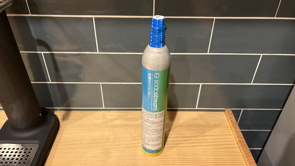 ソーダストリームのねじ込み式ガスシリンダー60L